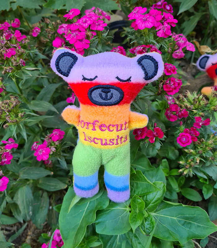 UrsuletPlusFericit Ursuleț personalizat brodat - imagine 1