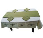 Set fata de masa brodata, 4 servetele brodate si traversa, bumbac, 110 X 150 cm