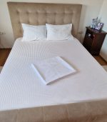 Lenjerie de pat ARIALE pentru 2 persoane, 6 piese, King Size, damasc satinat, Alb - imagine 7