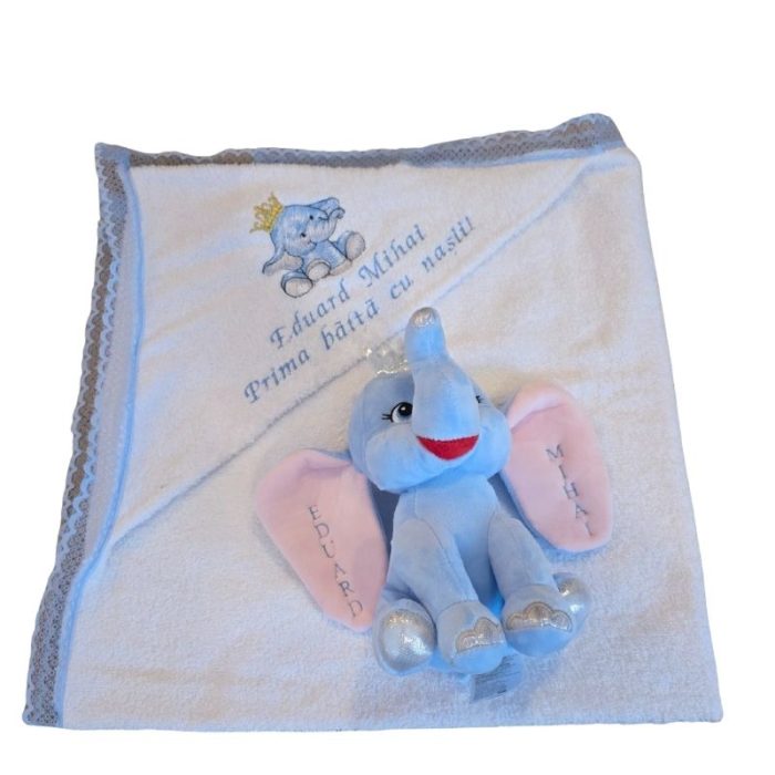Trusou pentru botez baietel cu Elefant personalizat prin broderie, 13 piese - imagine 3