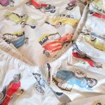 Cearceaf de pat cu elastic Retro Cars Ariale, bumbac ranforce, Multicolor
